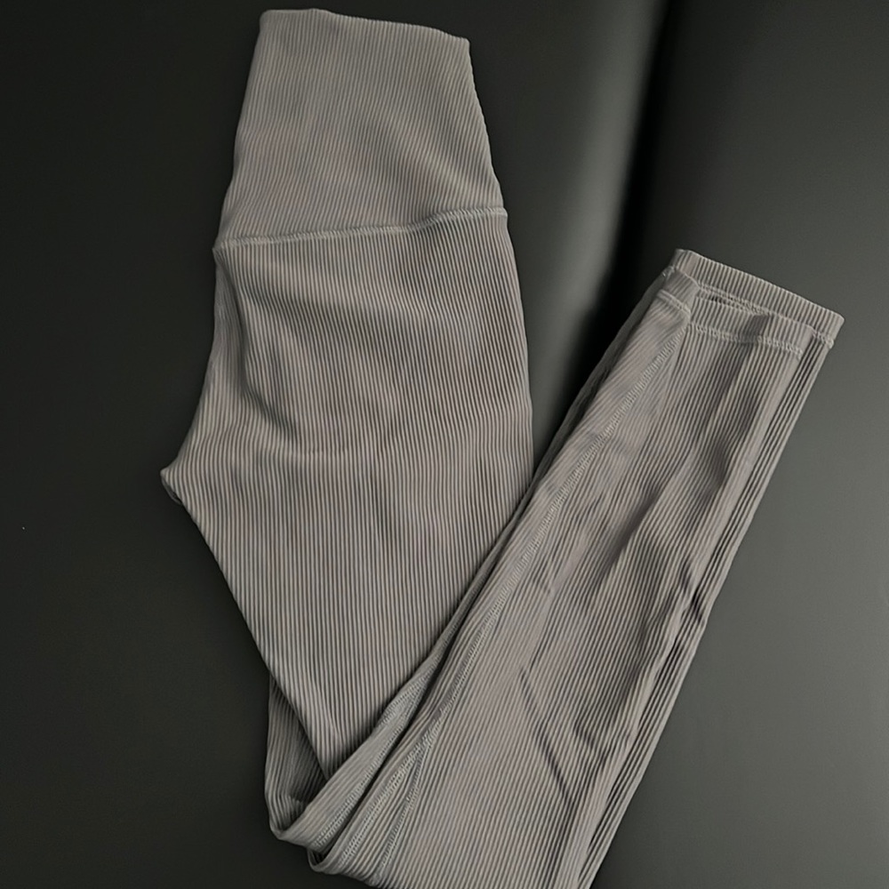 Gray leggings